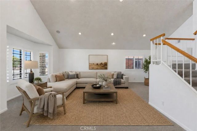 1090 W Huff Street, Rialto, CA 92376