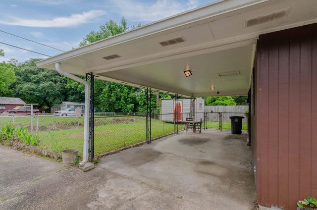 5766 Quivera St, Baton Rouge, LA 70805