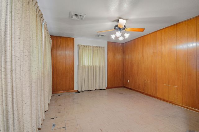 5766 Quivera St, Baton Rouge, LA 70805