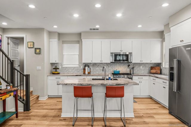 10519 Coupland, San Diego, CA 92126