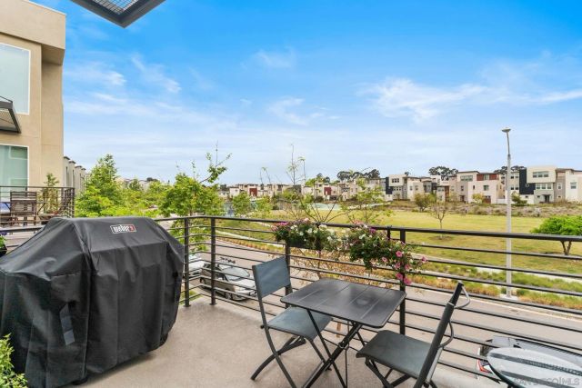 10519 Coupland, San Diego, CA 92126