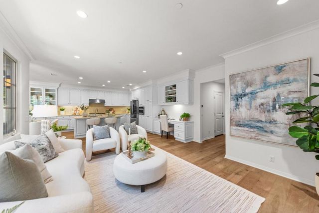 75 Brindisi, Irvine, CA 92618