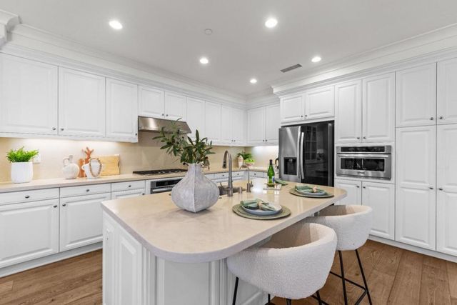 75 Brindisi, Irvine, CA 92618