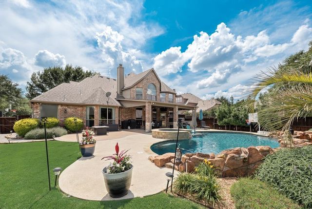 2631 Lakebend Drive, Grand Prairie, TX 75054