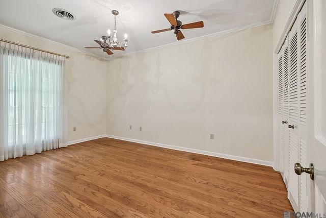 6155 Highland Rd, Baton Rouge, LA 70808