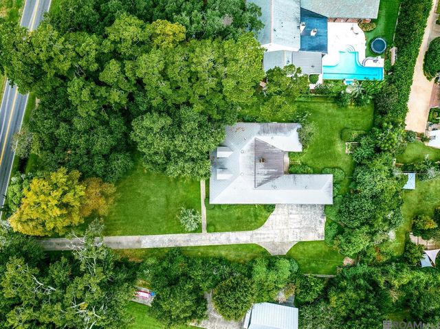 6155 Highland Rd, Baton Rouge, LA 70808
