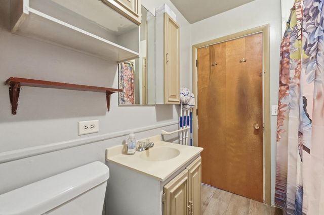 706 Carlin Drive, Angola, IN 46703