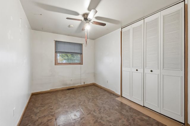 706 Carlin Drive, Angola, IN 46703