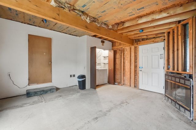 706 Carlin Drive, Angola, IN 46703