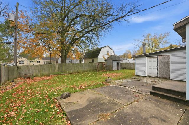 706 Carlin Drive, Angola, IN 46703