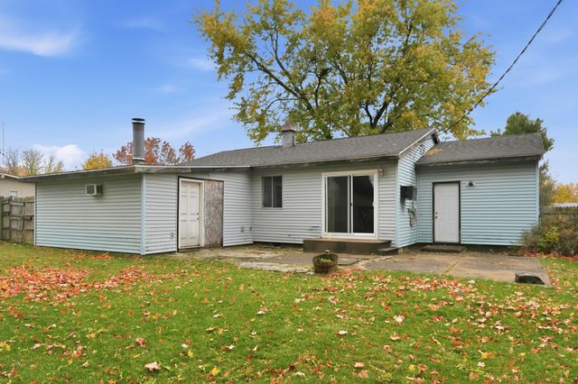 706 Carlin Drive, Angola, IN 46703