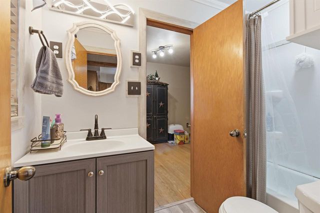 116 E Highland Street, La Farge, WI 54639