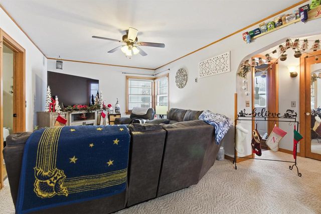 116 E Highland Street, La Farge, WI 54639