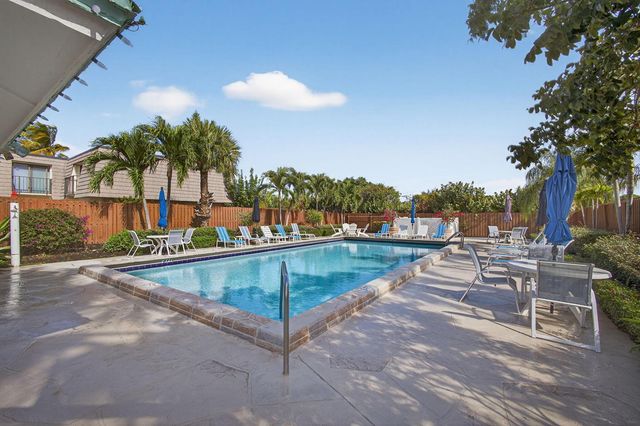 112 OCEAN COVE Drive, Jupiter, FL 33477