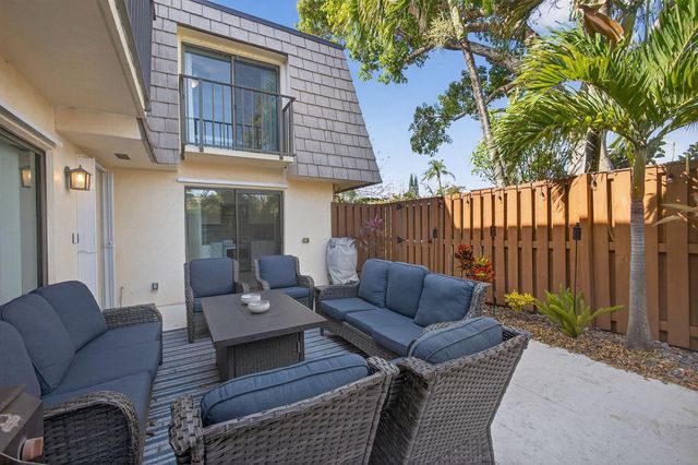 112 OCEAN COVE Drive, Jupiter, FL 33477