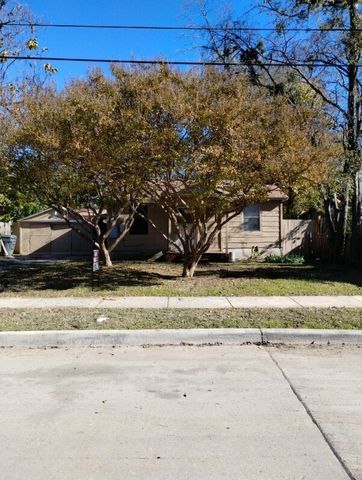 552 Ella Avenue, Dallas, TX 75217