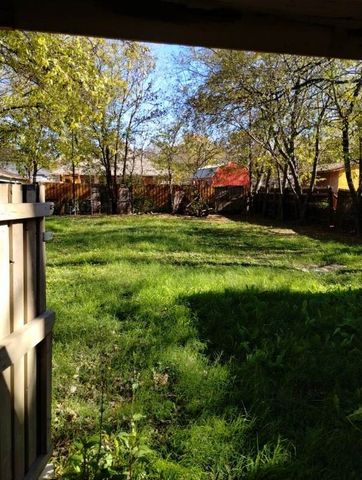 552 Ella Avenue, Dallas, TX 75217