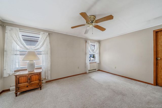 191 Village Circle W, Manorville, NY 11949