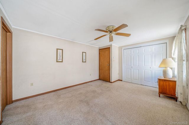 191 Village Circle W, Manorville, NY 11949