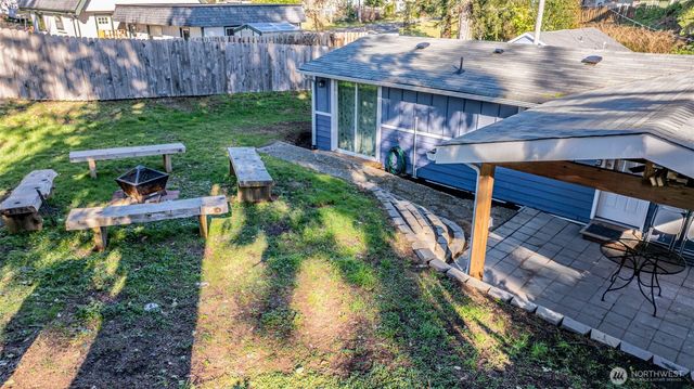 2803 S Woodhill Court, Westport, WA 98595