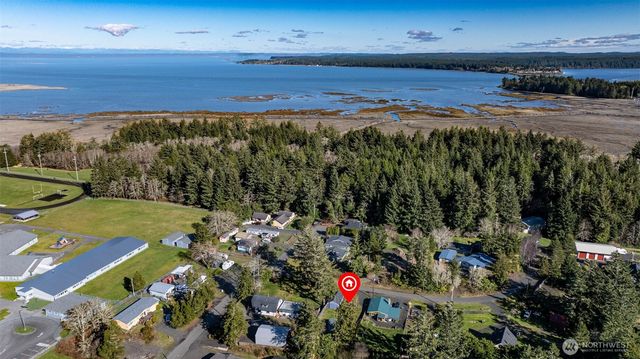 2803 S Woodhill Court, Westport, WA 98595
