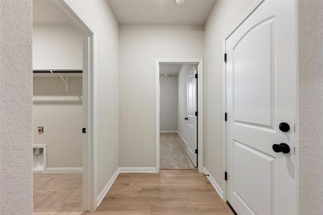 9716 Serene Bliss LN, Buda, TX 78610