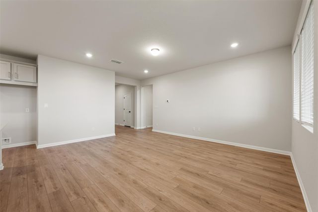 9716 Serene Bliss LN, Buda, TX 78610