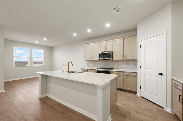 9716 Serene Bliss LN, Buda, TX 78610