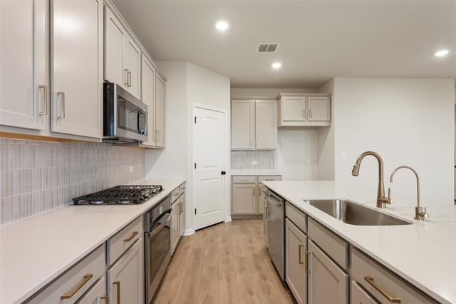 9716 Serene Bliss LN, Buda, TX 78610