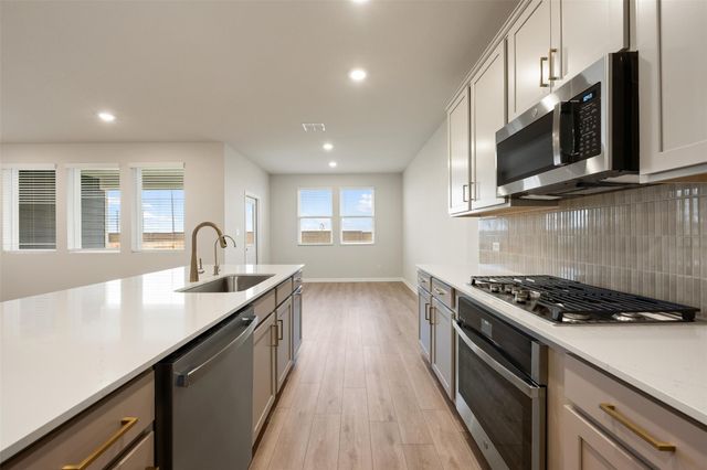 9716 Serene Bliss LN, Buda, TX 78610