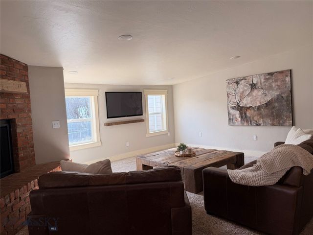 2250 Cross, Butte, MT 59701