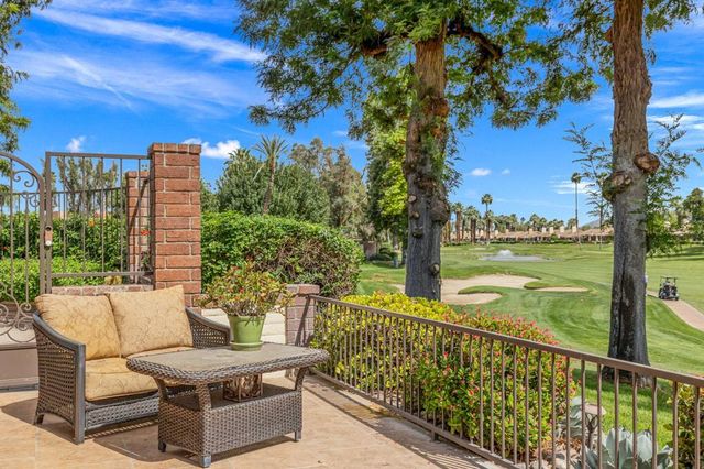 133 Juan Circle, Palm Desert, CA 92260