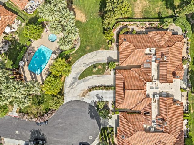 133 Juan Circle, Palm Desert, CA 92260