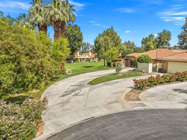 133 Juan Circle, Palm Desert, CA 92260