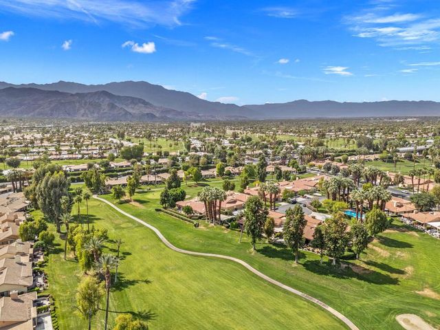 133 Juan Circle, Palm Desert, CA 92260