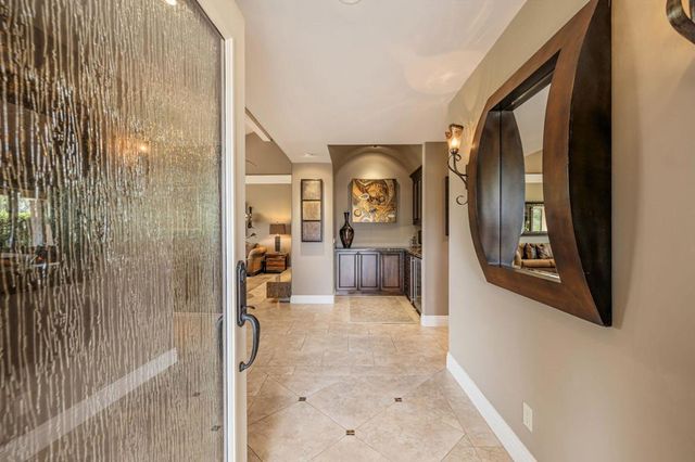 133 Juan Circle, Palm Desert, CA 92260