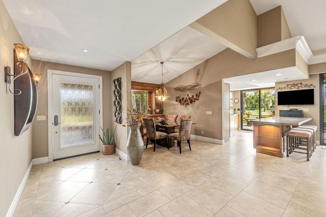 133 Juan Circle, Palm Desert, CA 92260