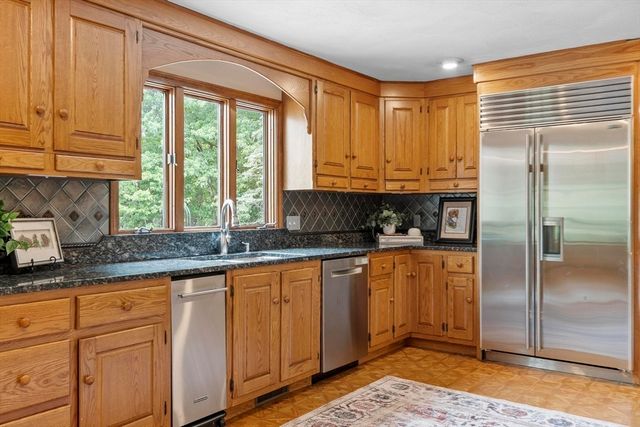 20 Seten Circle, Andover, MA 01810
