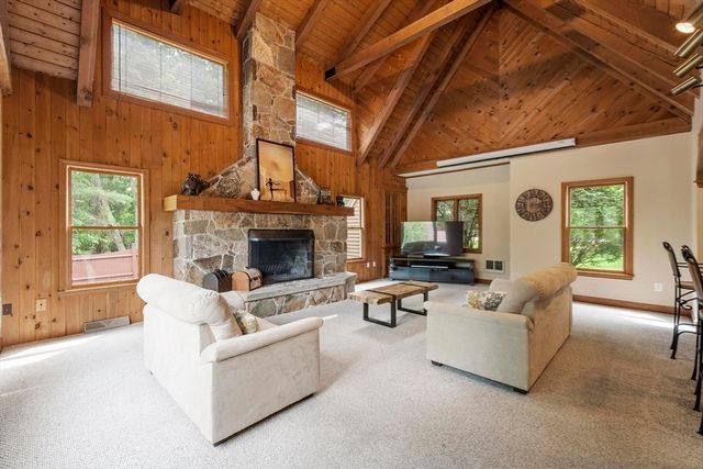 20 Seten Circle, Andover, MA 01810