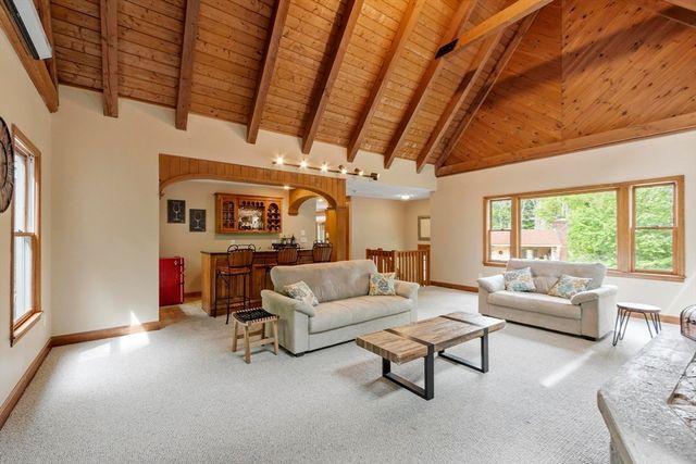 20 Seten Circle, Andover, MA 01810