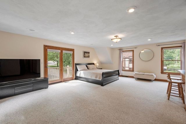 20 Seten Circle, Andover, MA 01810