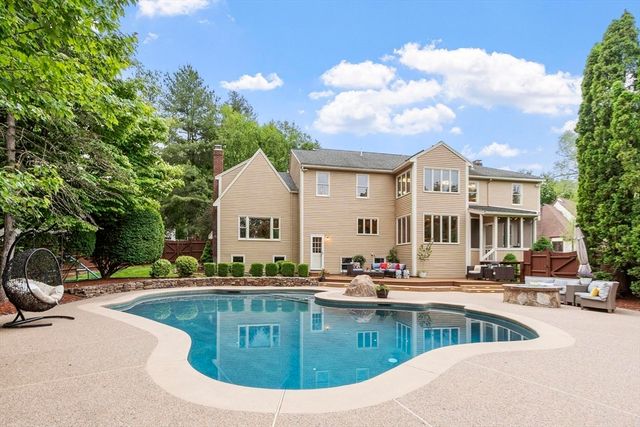 20 Seten Circle, Andover, MA 01810