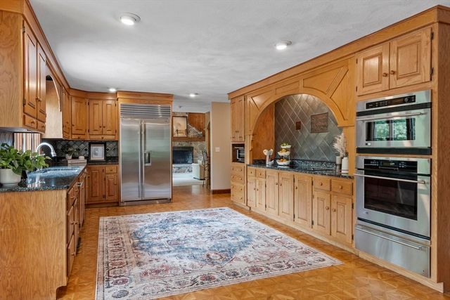 20 Seten Circle, Andover, MA 01810