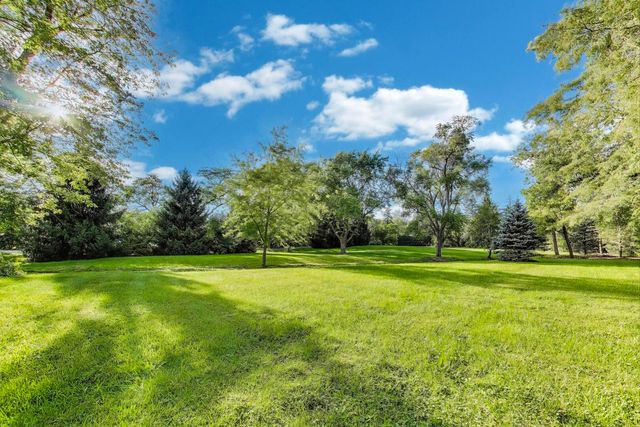 23W711 Hobson Road, Naperville, IL 60540