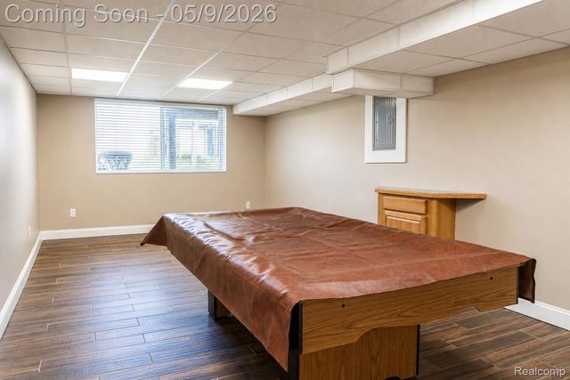 5018 Harbor Oak Drive, Waterford Charter Township, MI 48329