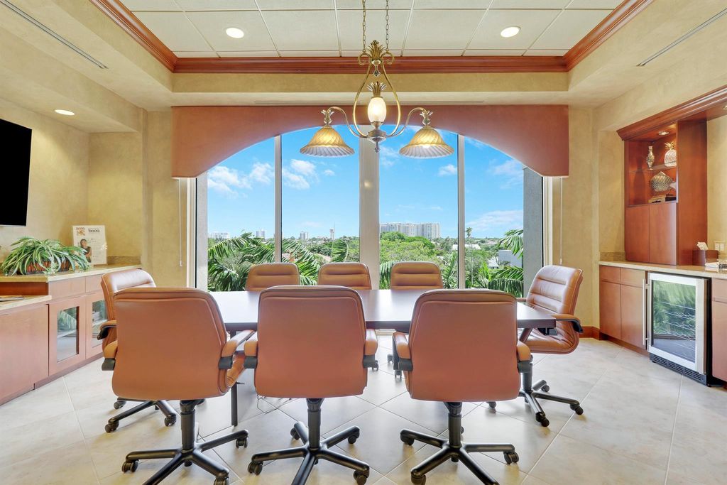Image 12 of property listing at 6751 N Federal Hwy Highway 401, 402 , 403, Boca Raton, FL 33487