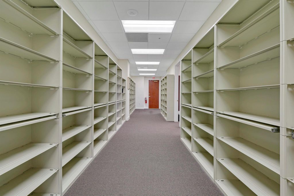 Image 20 of property listing at 6751 N Federal Hwy Highway 401, 402 , 403, Boca Raton, FL 33487