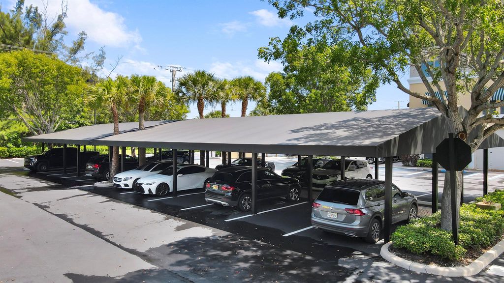 Image 3 of property listing at 6751 N Federal Hwy Highway 401, 402 , 403, Boca Raton, FL 33487