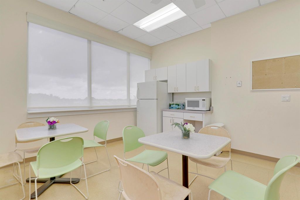 Image 35 of property listing at 6751 N Federal Hwy Highway 401, 402 , 403, Boca Raton, FL 33487