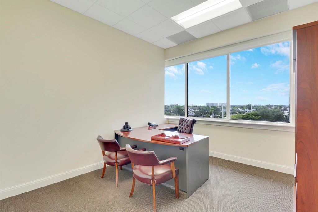 Image 37 of property listing at 6751 N Federal Hwy Highway 401, 402 , 403, Boca Raton, FL 33487